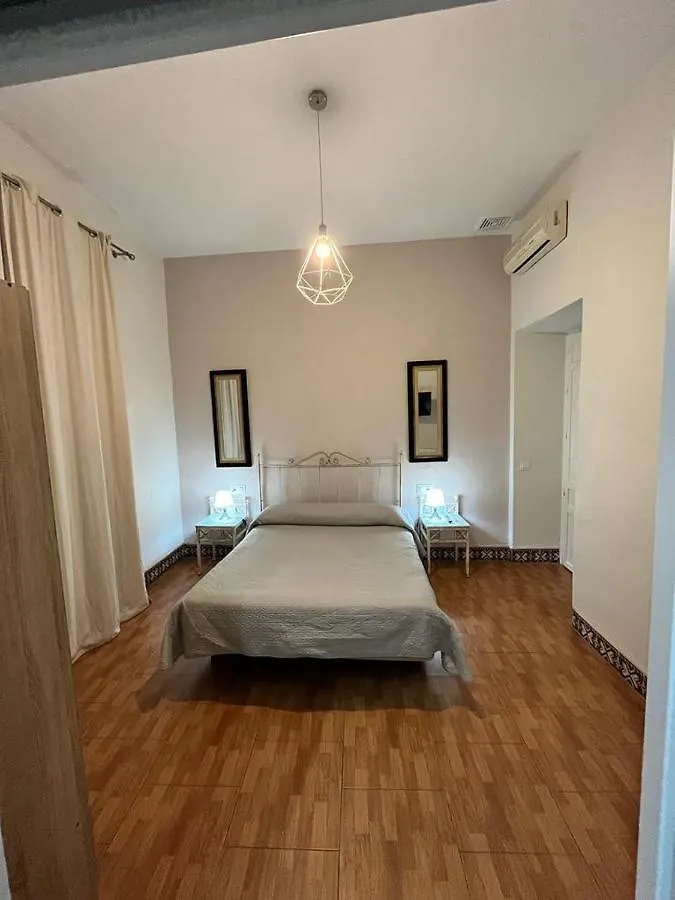 Guest house Pension Bienvenido Seville