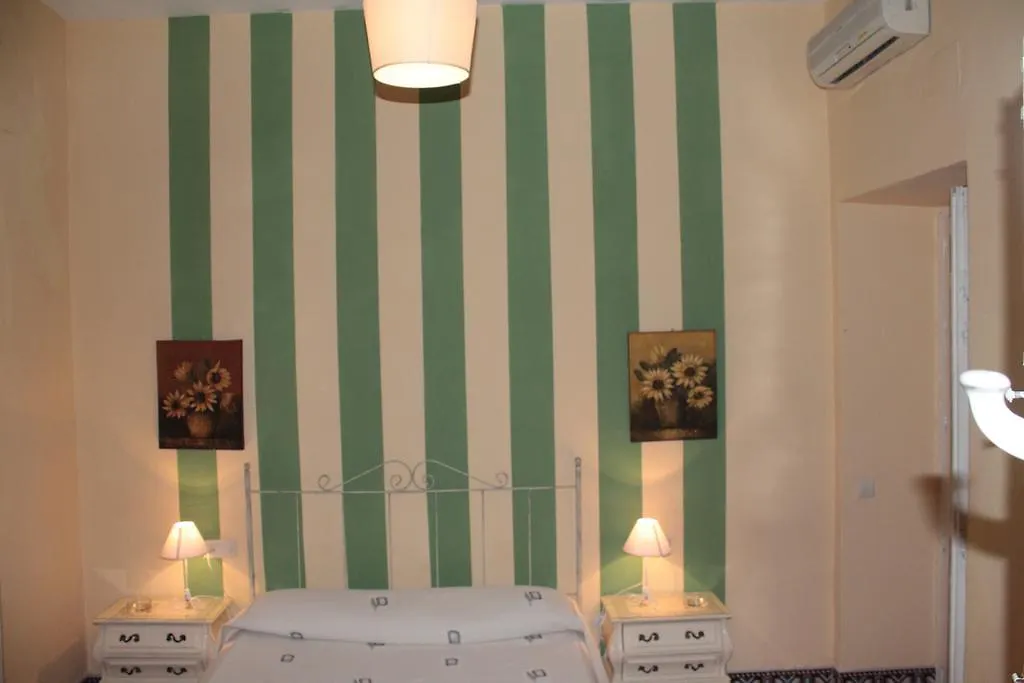 Pension Bienvenido Seville 0*,  Spain
