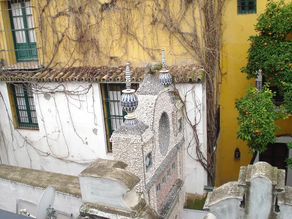 Guest house Pension Bienvenido Seville
